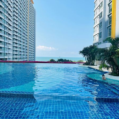 Seaview Beach Room Lumpini-Pool And Gym Face To Ocean Jomtien Beach Esterno foto
