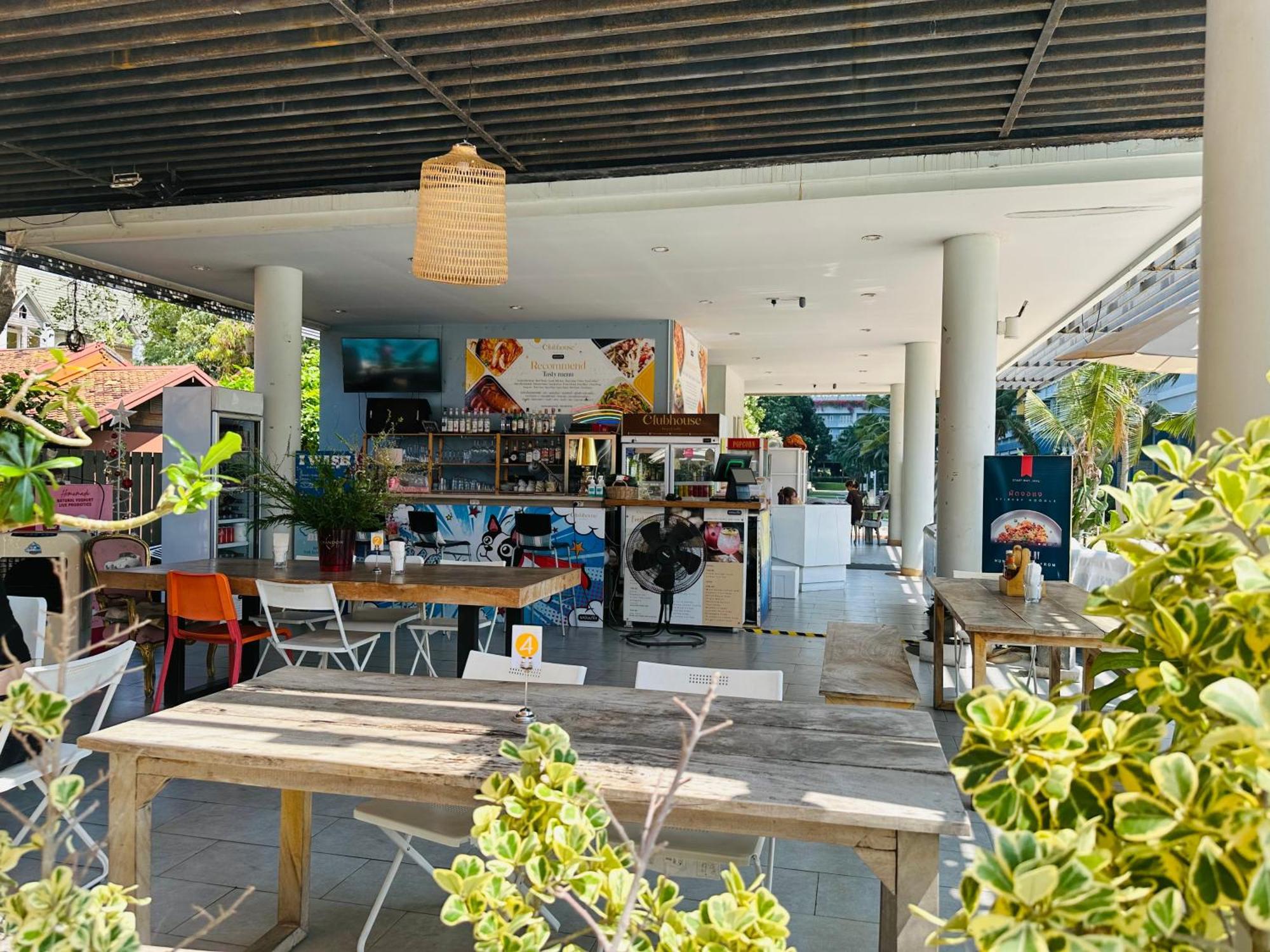 Seaview Beach Room Lumpini-Pool And Gym Face To Ocean Jomtien Beach Esterno foto